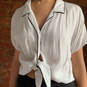 Cropped white tie-front Wilfred Free top